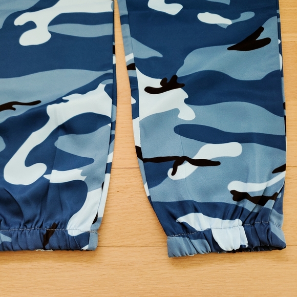 2 pair camo cargo joggers - Picture 6 of 9